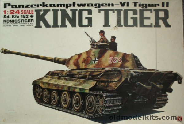 Bandai 1/24 Panzerkampfwagen VI Tiger II King Tiger Sd.Kfz.182, 8217 plastic model kit